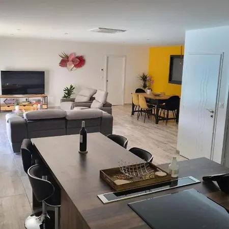 Les Chenes Villa Unzent